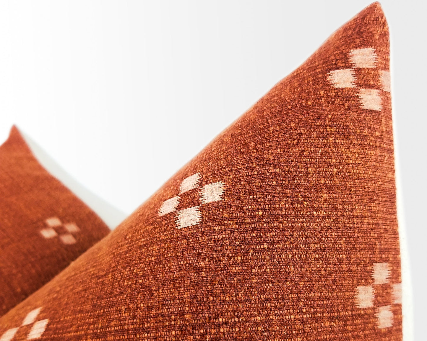 Siennna & White Patterned Pillow Cover